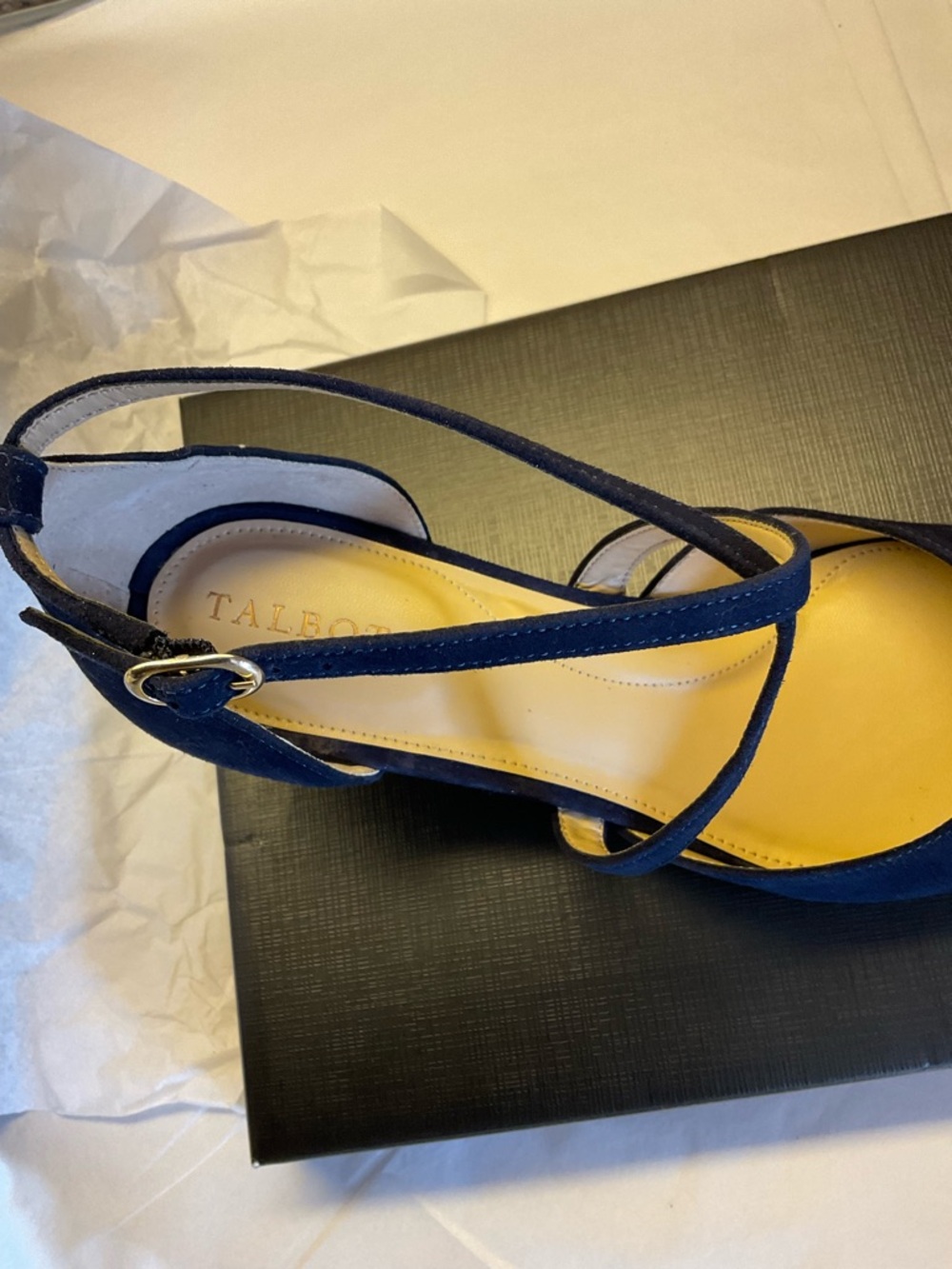 Talbots Navy Suede Cross Cross Wedge Heels 9 New - Picture 4 of 7